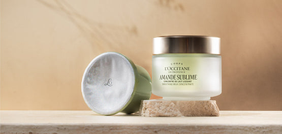 Concentrado Reafirmante de Cuerpo Almendra L'Occitane, acompañado de su eco-refill. Forma sustentable de recargar crema corporal.